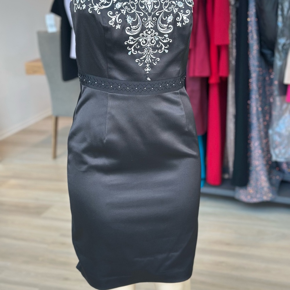 White House Black Market Strapless Sheath Dress Black and White